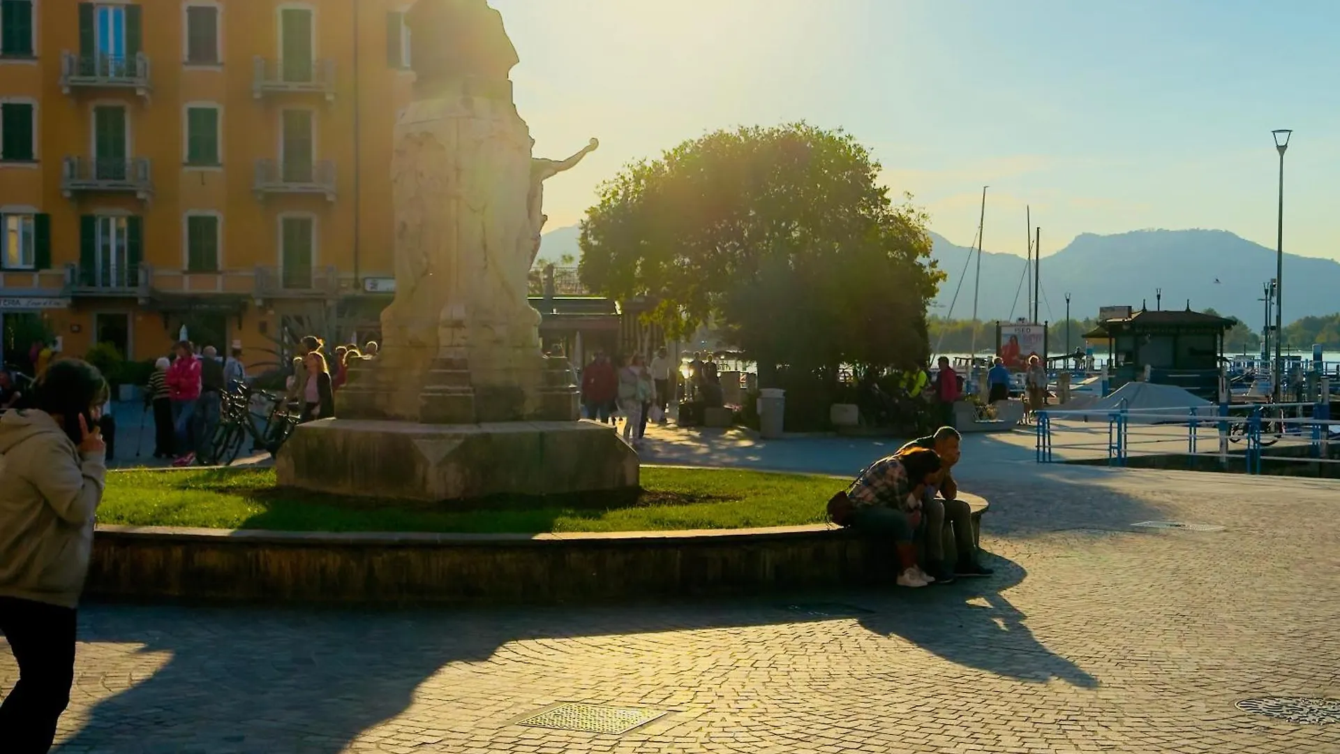 Iseo Lake Apartment - Central Iseo - Free Wi-Fi
