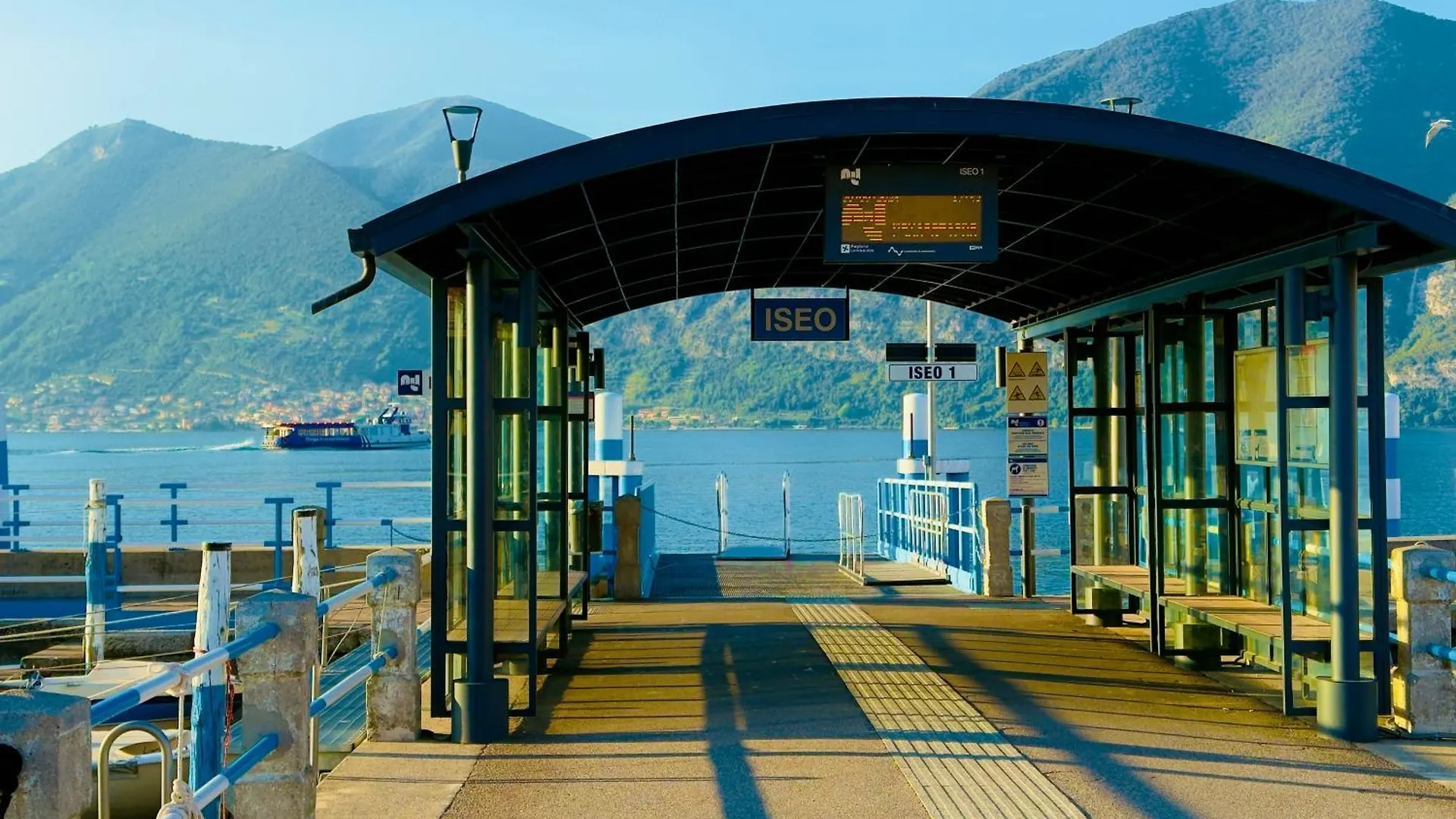Iseo Lake Apartment - Central Iseo - Free Wi-Fi