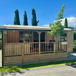 Camping Estivo Premium Deluxe Mobile Homes On Del Sole Village, Iseo